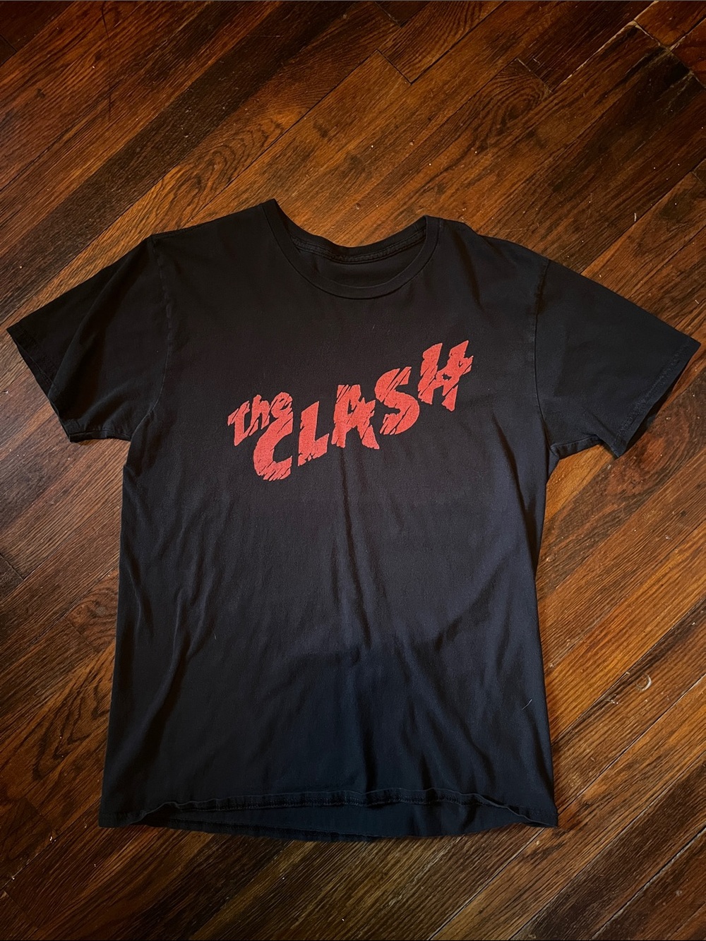 Gildan Black T-Shirt with Red The Clash Print